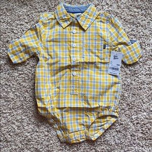 Baby B’gosh Button up onesie 18 months never worn